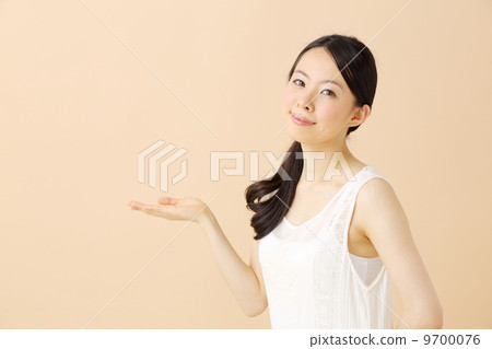 Women · beige Women · beige 9700076