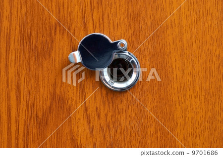 Peephole 9701686