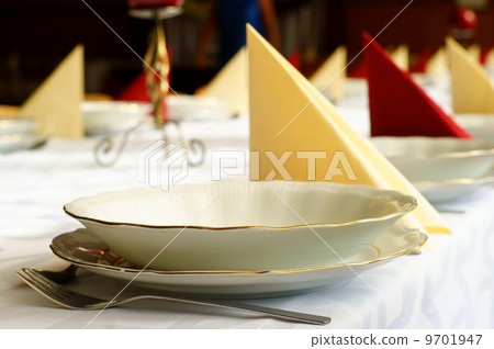 wedding banquet table 9701947