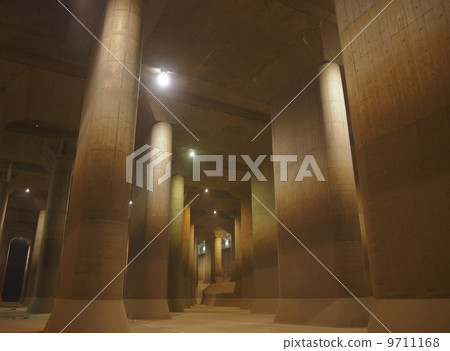 Metropolitan area outline drainage canal 9711168