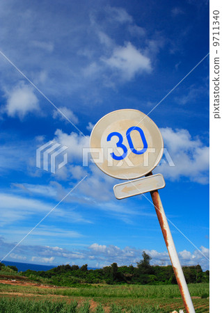 褪色的標誌 褪色的標誌 9711340