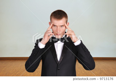 businessman thinking businessman thinking 9713176