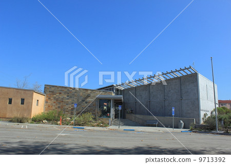 Madrona Marsh Science Center 9713392