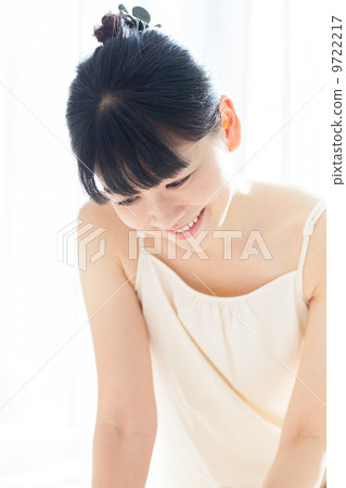 Women in camisole 9722217