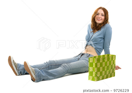 Shopping girl 9726229