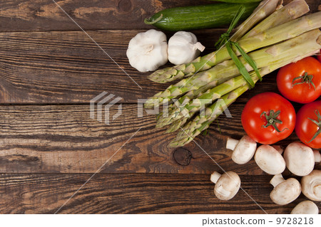 Fresh vegetables on a wooden table 9728218