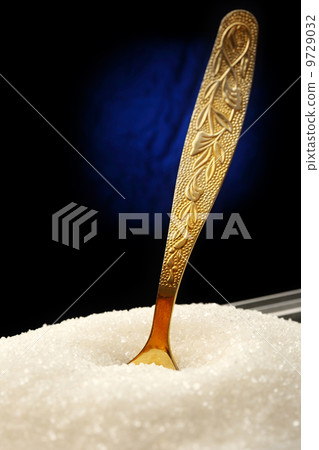 White sugar and spoon 9729032