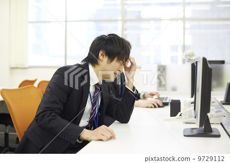 Business 9729112