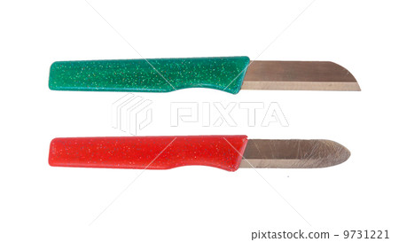 Two kitchen knifes red and green handles, new and used 9731221