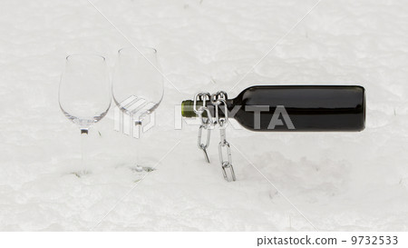 Bottle of red wine and wineglasses isolated 9732533