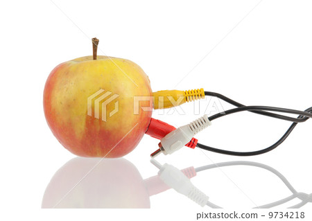 Audio video cables on apple 9734218