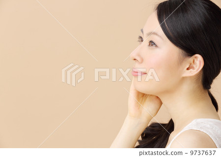 美女 美女 9737637