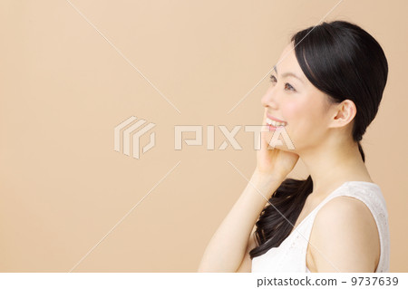 美女 美女 9737639