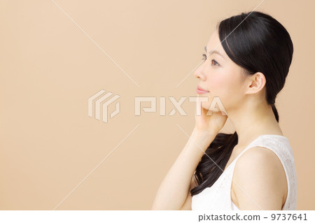 美女 美女 9737641