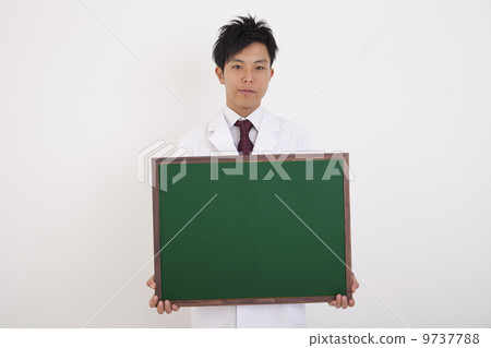 Doctor blackboard 9737788