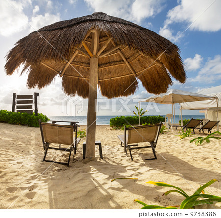 Tropical beach Tropical beach 9738386