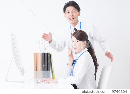 Businessman (office) 9740804