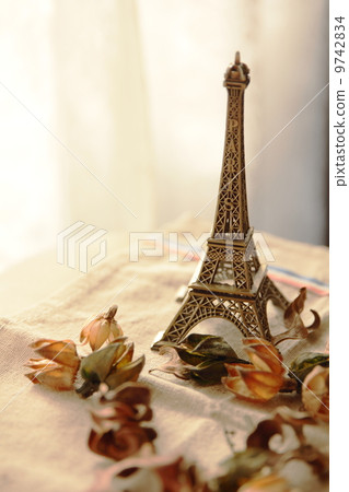 Eiffel Tower Eiffel Tower 9742834