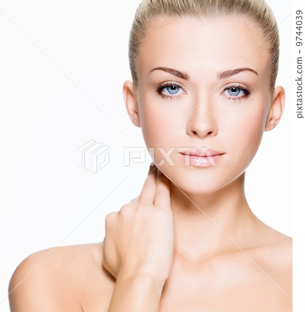 Beautiful woman with beauty face - isolated Beautiful woman with beauty face - isolated 9744039