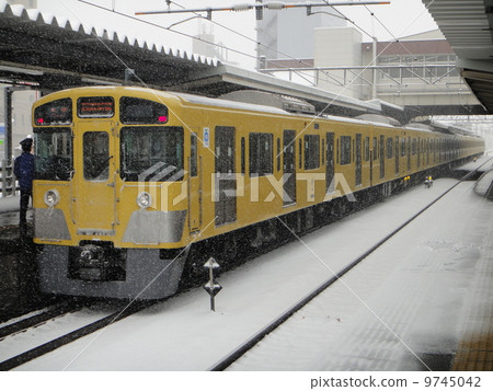 Seibu New 2000 series 9745042
