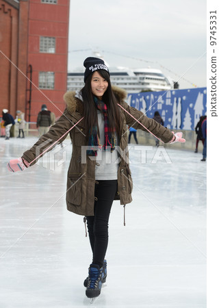 滑冰 滑冰 9745331