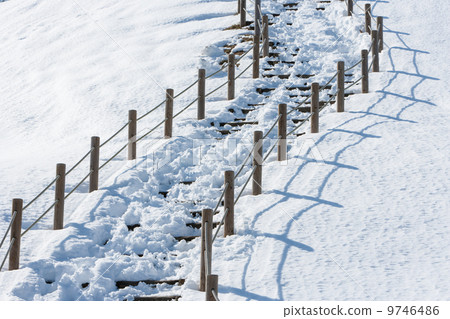 Snow stairs 9746486