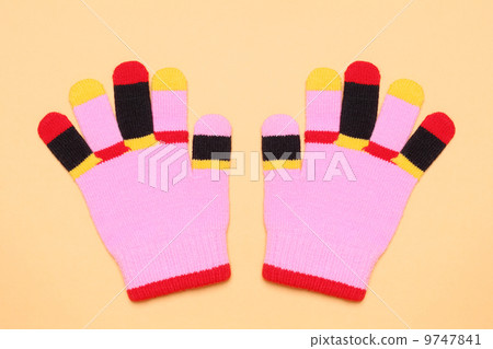gloves 9747841