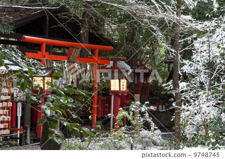 Snow Nomiya Shrine 9748745