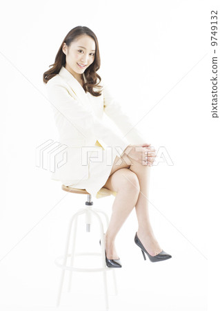 年輕的女士 年輕的女士 9749132