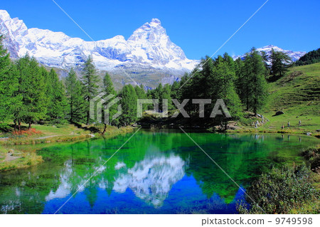 Cherubinia Lago Blue 9749598