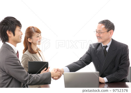 Business · handshake 9752376