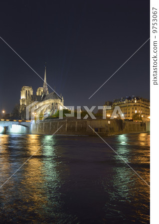 巴黎圣母院（巴黎） 9753067