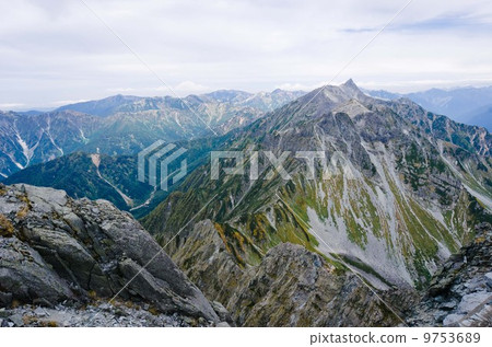 Spear - and view toward Ununohira (from Hokkaido and Hokkaido Takatake) 9753689