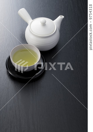 tea tea 9754318