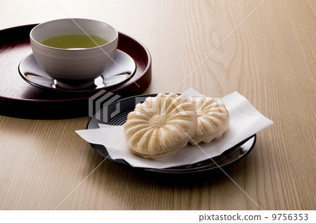 一杯茶 一杯茶 9756353