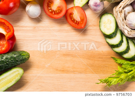 vegetables on the kitchen board 9756703