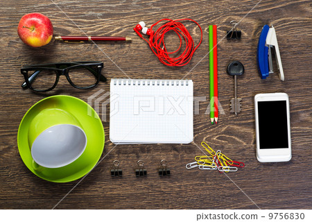 items laid on the table, still life 9756830