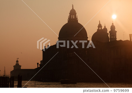 Basilica Santa Maria della Salute in Dorsoduro 9759699