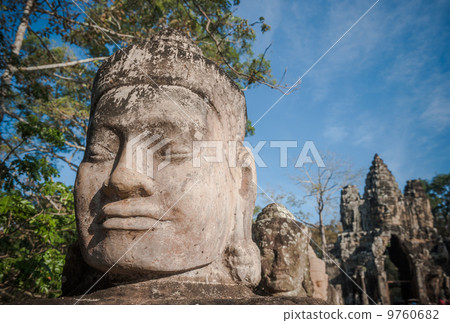 Head of gate guardian, Angkor, Cambodia 9760682