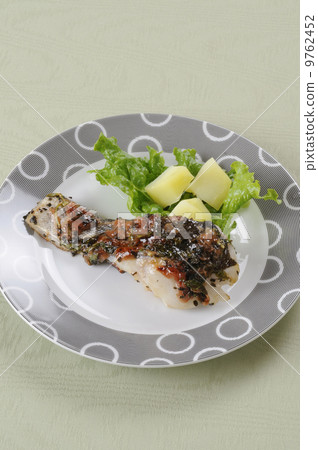 紅燒羅勒炒酒 9762452