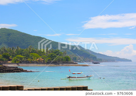 Candidasa coastline 9763606