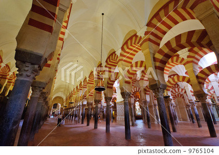 Spain Cordoba Mezquita 9765104