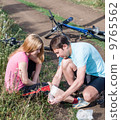 bicycle accident 9765562
