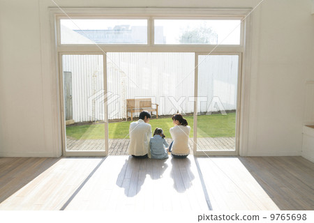 Family group 9765698