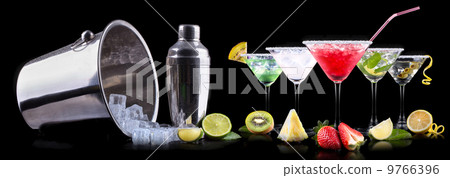 alcohol cocktail set with summer fruits alcohol cocktail set with summer fruits 9766396