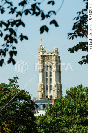 Notre Dame de Paris cathedral in summer day 9768973