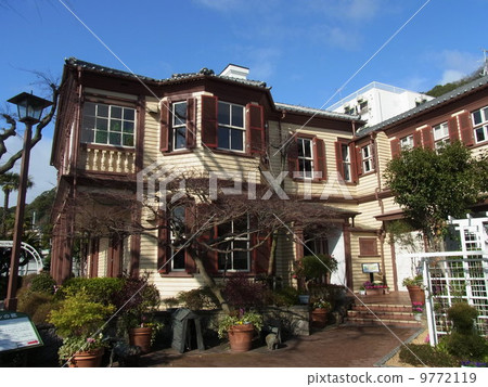 Kobe Kitano Denshinkan: Hall of the Line 9772119