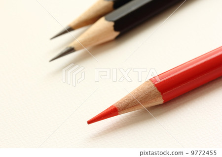 Red pencil 9772455