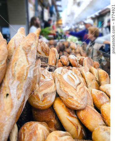 Fresh bread for sale 9774921