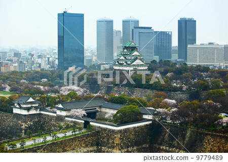 Osaka cityscape with traditional castle Osaka cityscape with traditional castle 9779489
